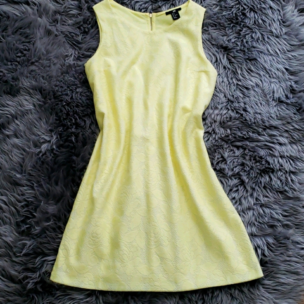 H&M Flower Lace Shift Dress